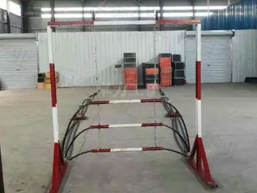 礦用跑車(chē)防護(hù)裝置