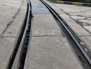 礦用彎道推車機