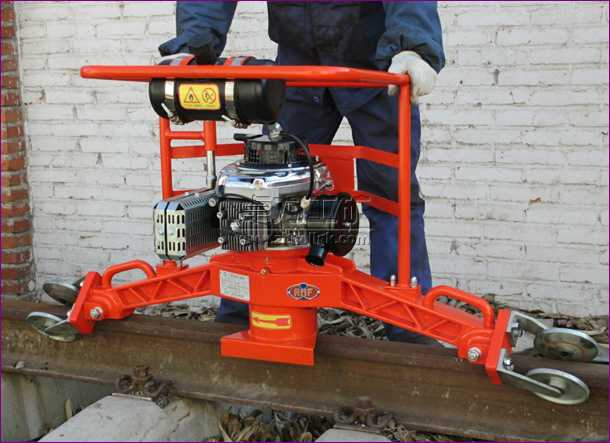 FMG-6.0型內燃仿形鋼軌打磨機